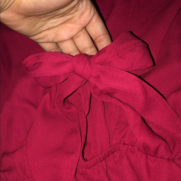 •Blouse - Picture 2 of 2